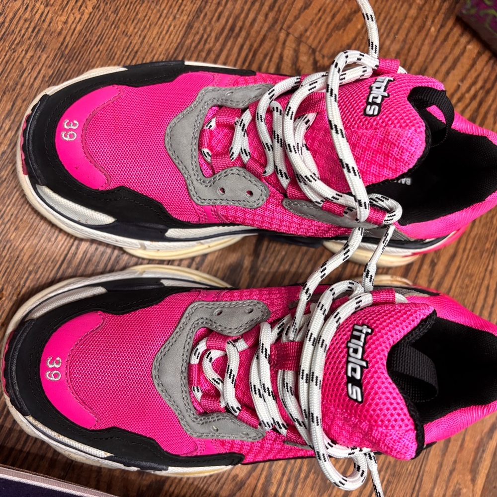 Triple S Vibrant Pink Sneakers